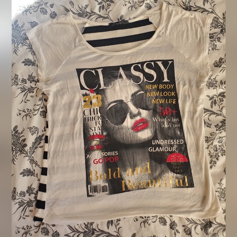 T-shirt size M
